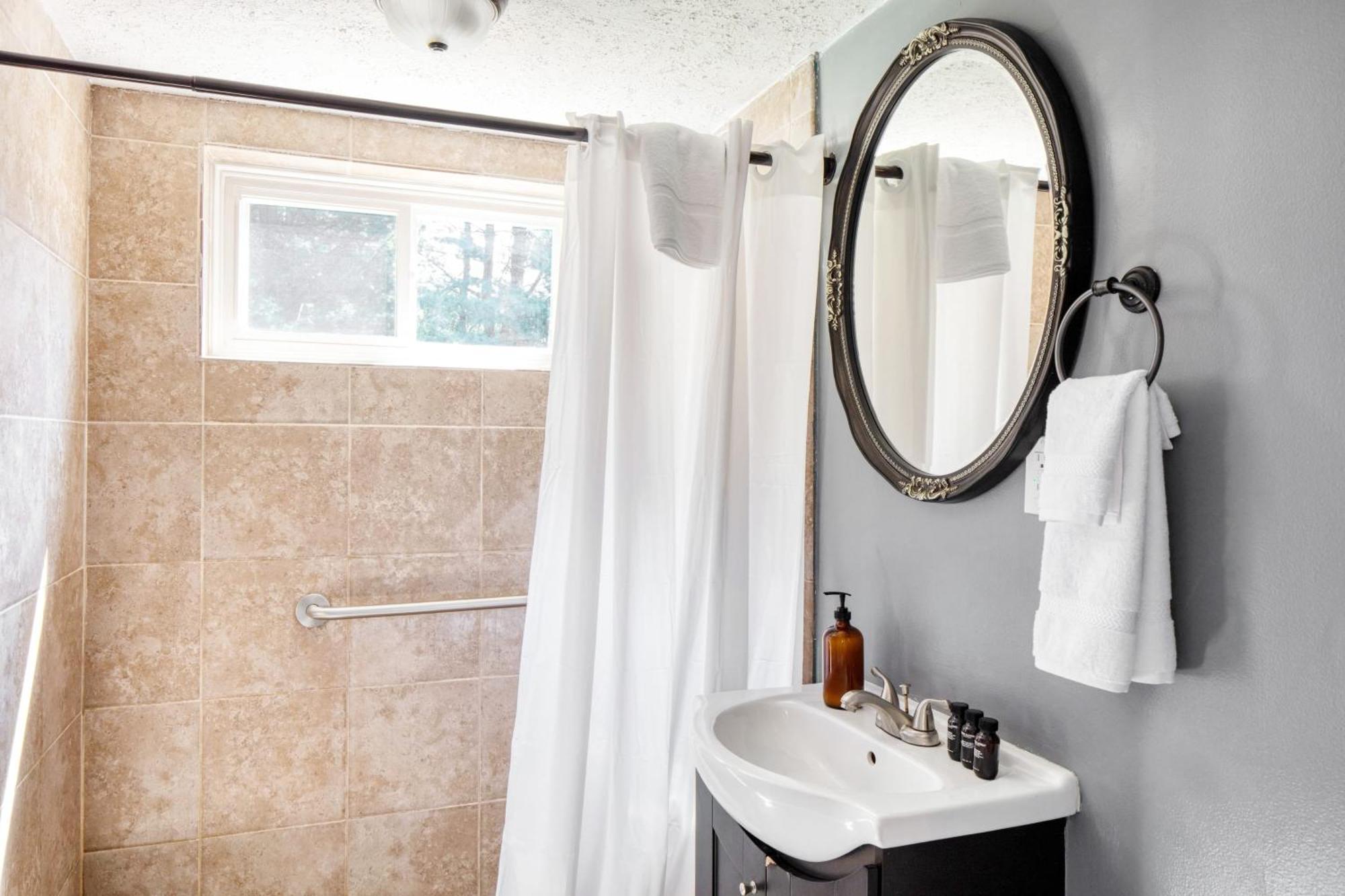 Holiday home Ridge Valley By Avantstay Upscale Escape W Pool Asheville